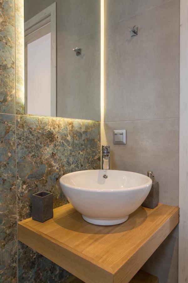 Barbarigos Luxury Spa Apartments ナウサ エクステリア 写真